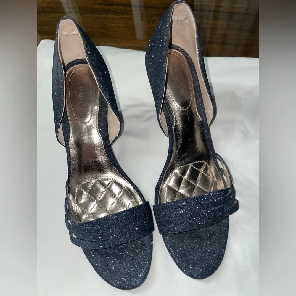 Alfani Women’s Dress Shoes - Blue Sparkle. Size 8.5 Beautiful!! - Picture 1 of 6